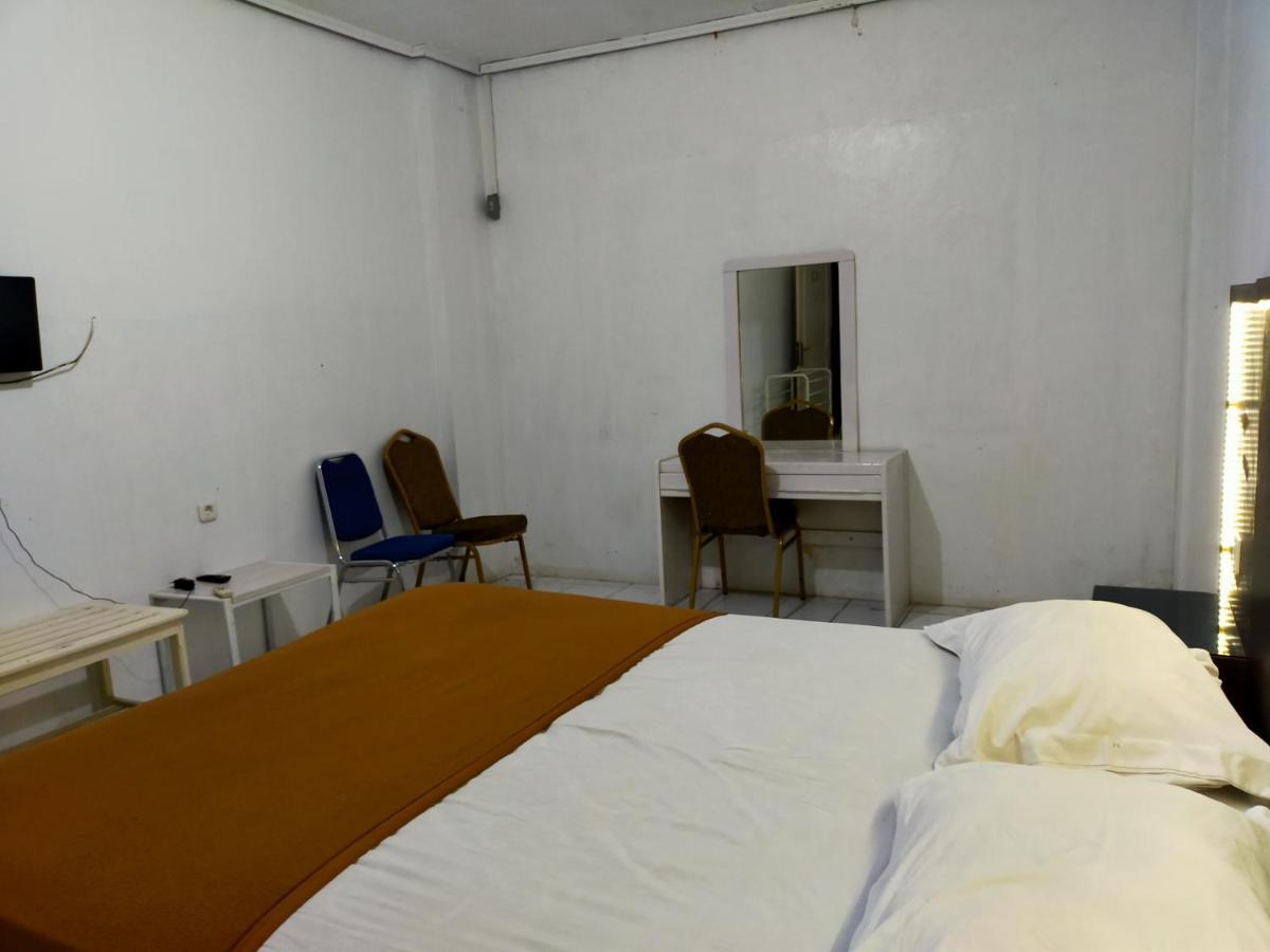 Hotel Nirwana Ternate Redpartner Kültér fotó