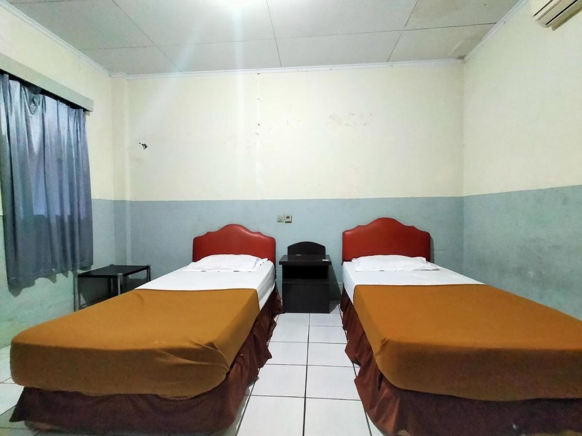 Hotel Nirwana Ternate Redpartner Kültér fotó
