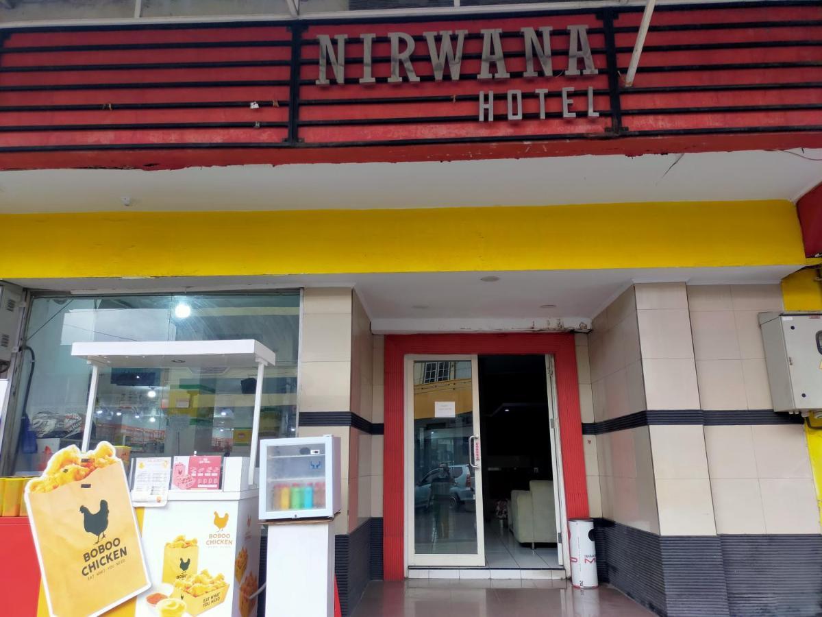 Hotel Nirwana Ternate Redpartner Kültér fotó