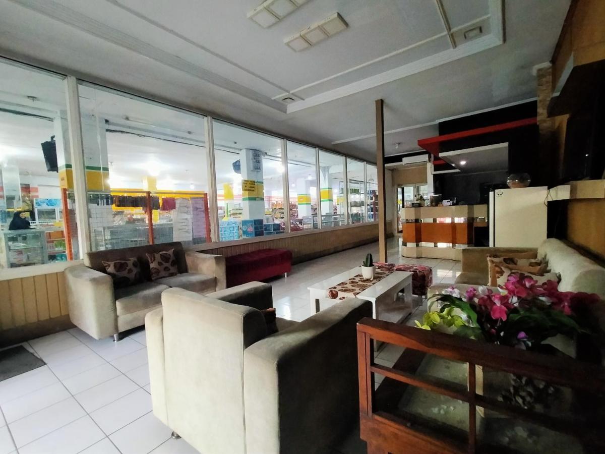 Hotel Nirwana Ternate Redpartner Kültér fotó