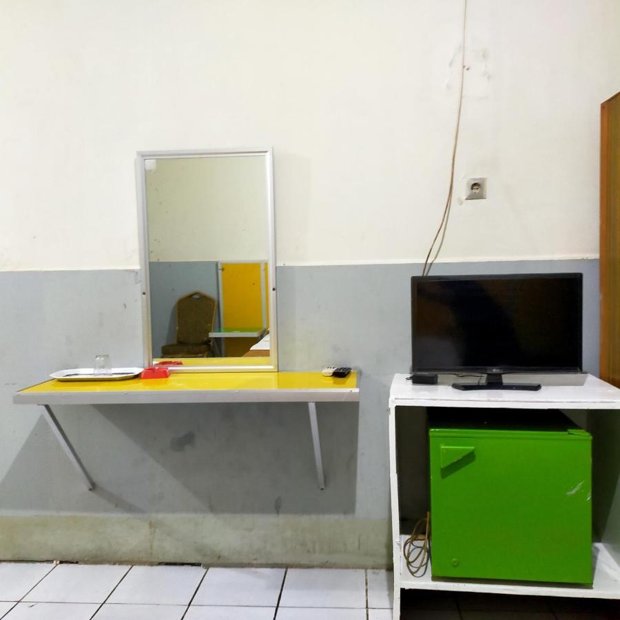 Hotel Nirwana Ternate Redpartner Kültér fotó