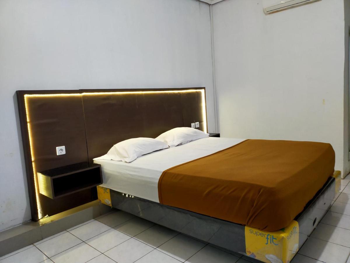 Hotel Nirwana Ternate Redpartner Kültér fotó