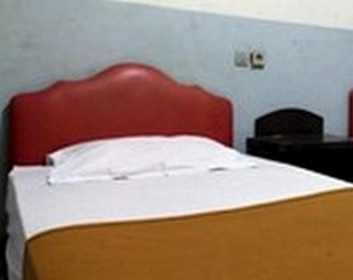 Hotel Nirwana Ternate Redpartner Kültér fotó